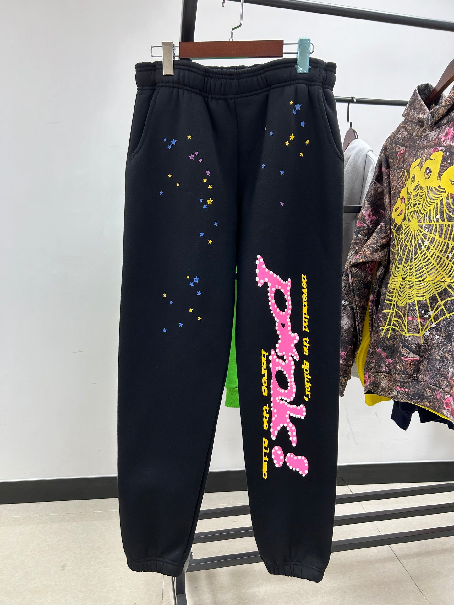 Sp5der P*nk Sweatpants Black