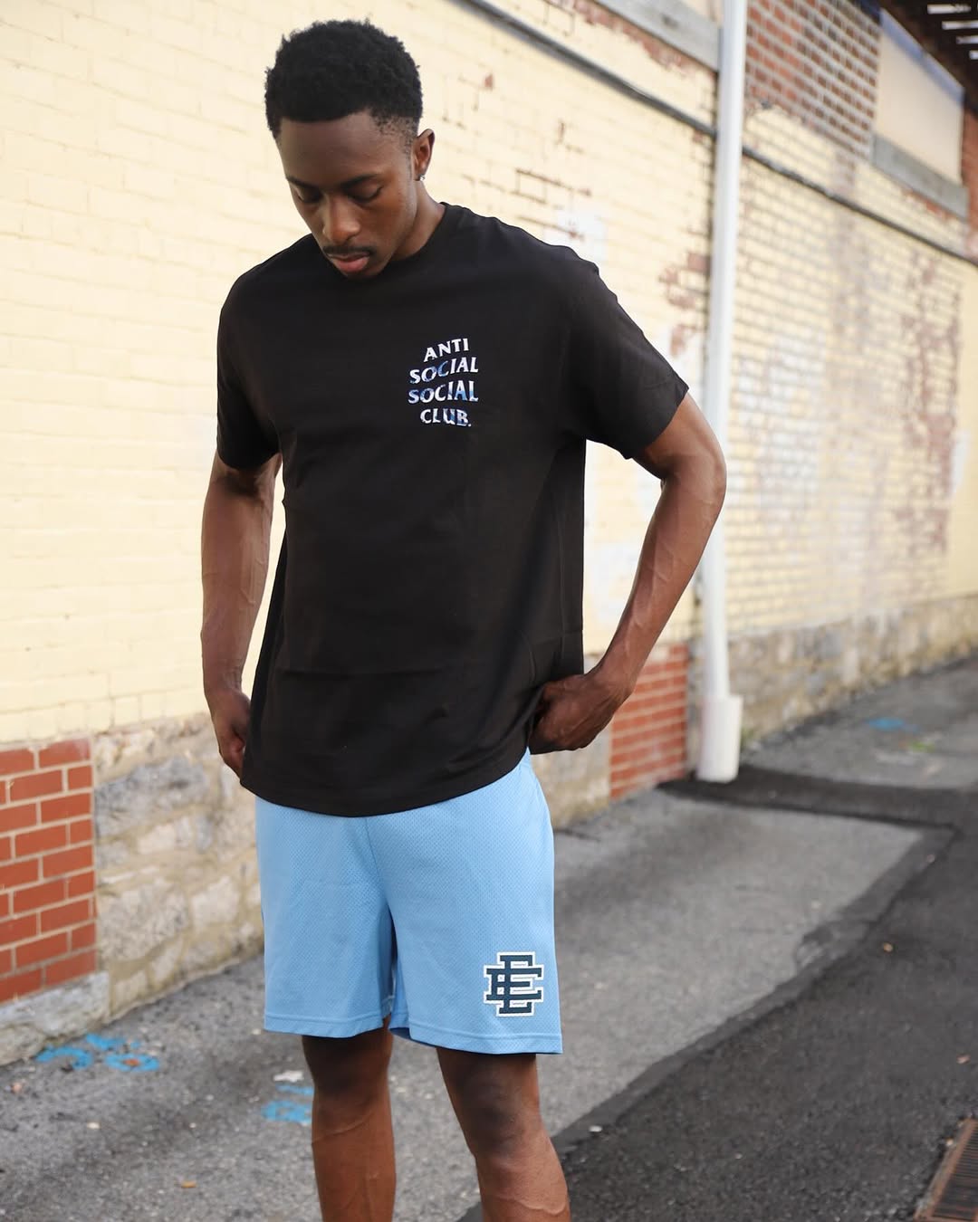 Eric Emanuel EE Shorts  – Trendy Men’s Athletic Mesh Shorts for Streetwear & Sports
