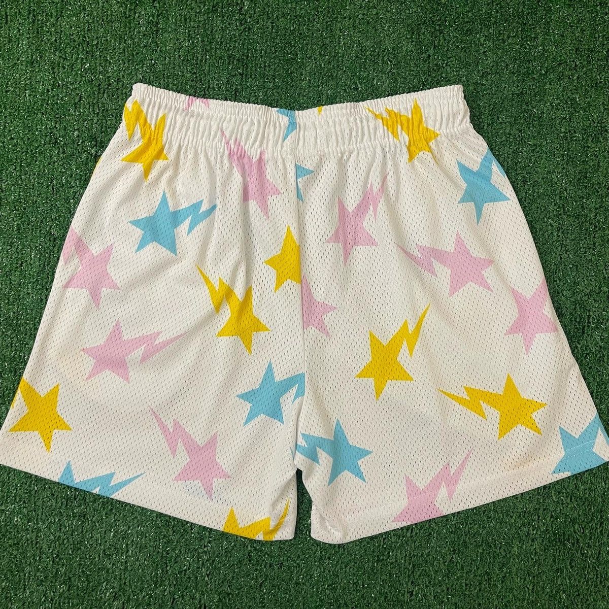 Eric Emanuel EE Mesh Shorts – Athletic White Baggy Shorts for Men with Graphic Accents