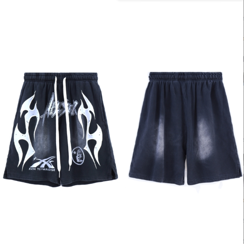 Hellstar Summer Chill Shorts – Your Go-To for Sunny Days