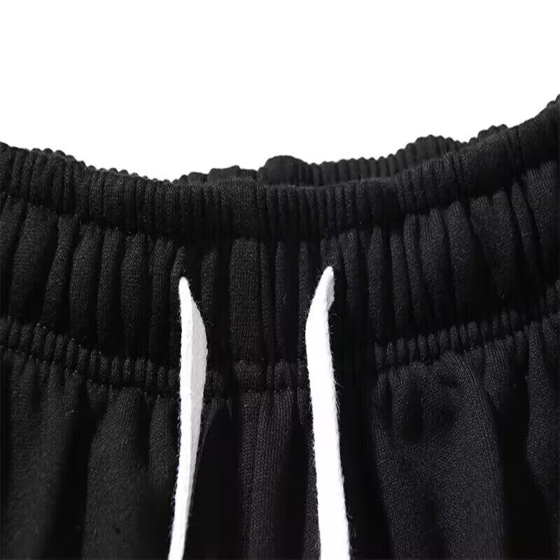 Hellstar DriftMode Shorts – Laid-Back Street Style with Lightweight Fabric